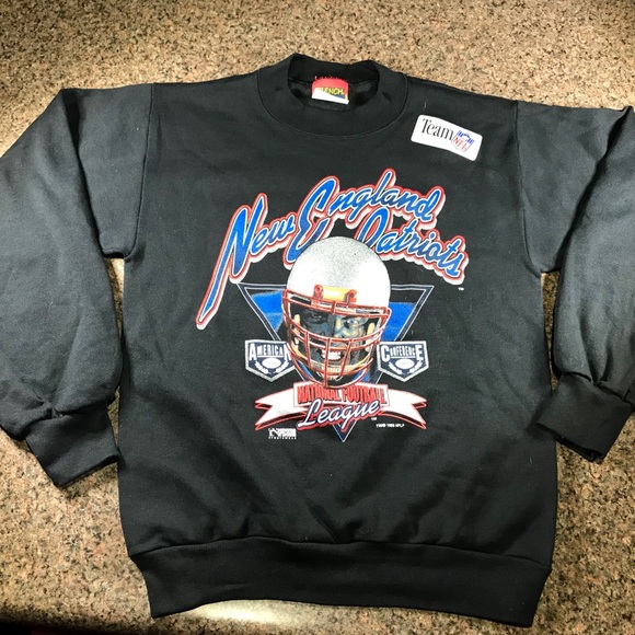 ✅🆕Patriots youth size medium 10/12 sweatshirt. - Picture 1 of 4